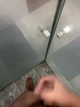 Snapshot of SabredLetdown chatting on 09-12-25, 02:44 SabredLetdown online show from 09-12-25, 02:44