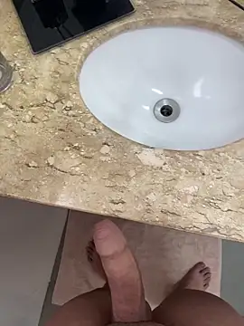 Snapshot of SabredLetdown chatting on 11-21-25, 05:00 SabredLetdown online show from 11-21-25, 05:00