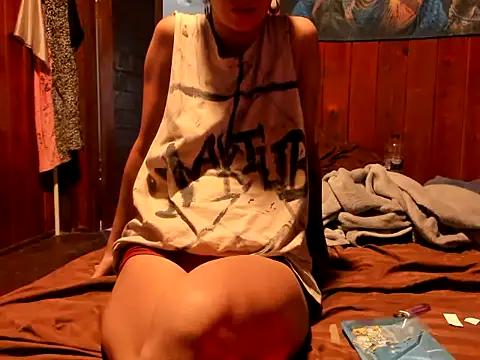 katia voodoo13 online show from 10-23-25, 09:30