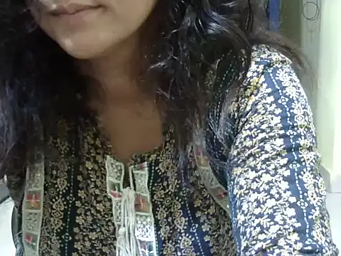 Your cutiepie  online show from 10-06-25, 05:43