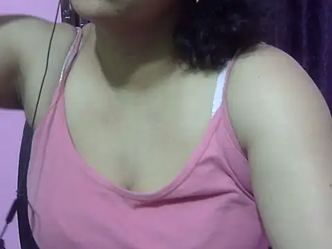 Your cutiepie  online show from 06-12-26, 03:00