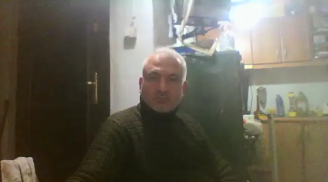 Snapshot of murat7888 chatting on 02-12-25, 10:35 murat7888 online show from 02-12-25, 10:35