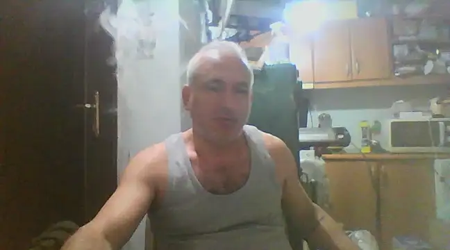 Snapshot of murat7888 chatting on 02-18-25, 02:27 murat7888 online show from 02-18-25, 02:27