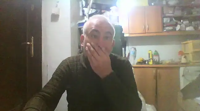 Snapshot of murat7888 chatting on 02-19-25, 12:11 murat7888 online show from 02-19-25, 12:11