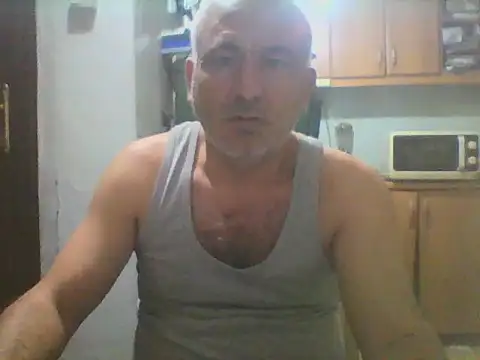 Snapshot of murat7888 chatting on 03-05-25, 12:33 murat7888 online show from 03-05-25, 12:33