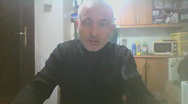 Snapshot of murat7888 chatting on 03-07-25, 12:45 murat7888 online show from 03-07-25, 12:45