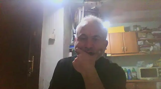 Snapshot of murat7888 chatting on 03-19-25, 10:00 murat7888 online show from 03-19-25, 10:00