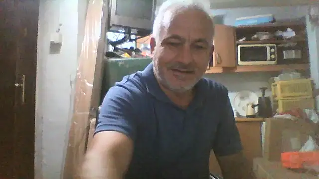Snapshot of murat7888 chatting on 09-17-25, 01:35 murat7888 online show from 09-17-25, 01:35