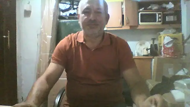 Snapshot of murat7888 chatting on 09-19-25, 06:48 murat7888 online show from 09-19-25, 06:48