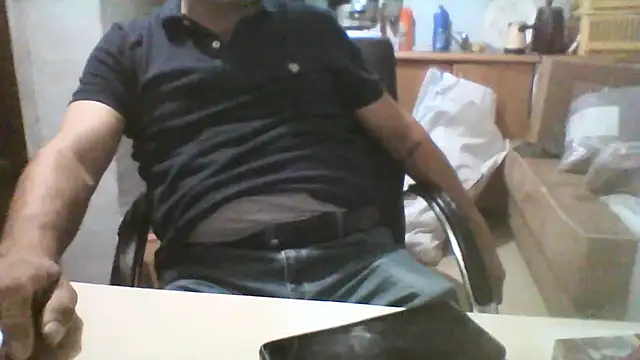 Snapshot of murat7888 chatting on 10-08-25, 12:14 murat7888 online show from 10-08-25, 12:14