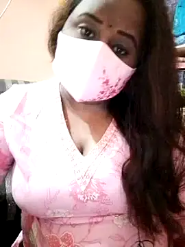 Snapshot of dolly_telugu01 chatting on 03-05-25, 07:17 dolly telugu01 online show from 03-05-25, 07:17