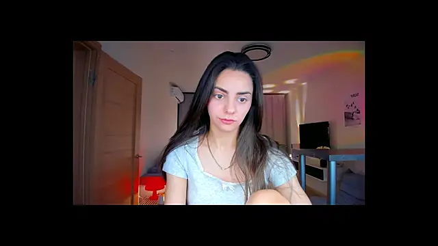 EmiliaZen online show from 02-19-26, 03:30