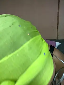 Snapshot of NonoGotBoobies chatting on 03-20-25, 07:03 NonoGotBoobies online show from 03-20-25, 07:03