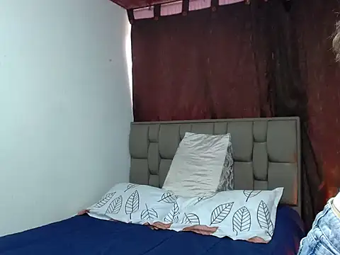 PenelopeMist online show from 01-15-26, 07:17