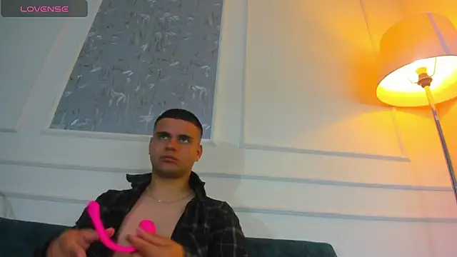 Snapshot of Sebastian_Phoenix chatting on 02-22-25, 03:03 Sebastian Phoenix online show from 02-22-25, 03:03