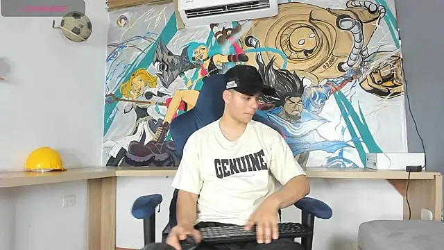 Snapshot of Sebastian_Phoenix chatting on 03-03-25, 03:08 Sebastian Phoenix online show from 03-03-25, 03:08