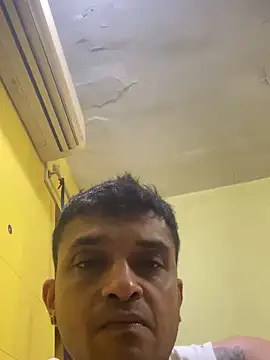 Snapshot of crazyfreaking chatting on 02-08-25, 04:57 crazyfreaking online show from 02-08-25, 04:57