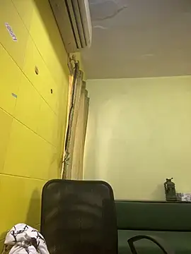 Snapshot of crazyfreaking chatting on 02-17-25, 11:44 crazyfreaking online show from 02-17-25, 11:44