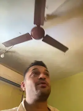 Snapshot of crazyfreaking chatting on 03-04-25, 04:38 crazyfreaking online show from 03-04-25, 04:38