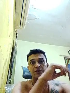 Snapshot of crazyfreaking chatting on 03-05-25, 05:50 crazyfreaking online show from 03-05-25, 05:50