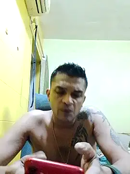 Snapshot of crazyfreaking chatting on 03-21-25, 03:13 crazyfreaking online show from 03-21-25, 03:13