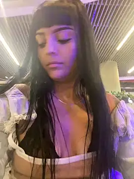 Dulce  Boyd online show from 02-17-25, 05:32