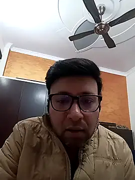 innocentboy1987 online show from 02-13-25, 07:56