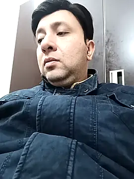 innocentboy1987 online show from 02-15-25, 05:09