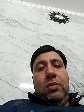 innocentboy1987 online show from 02-17-25, 03:09