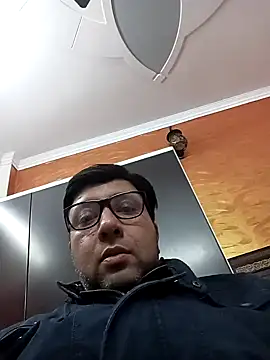 innocentboy1987 online show from 02-18-25, 10:49