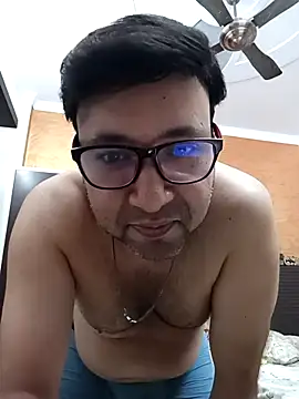 innocentboy1987 online show from 03-15-25, 08:04