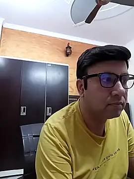 innocentboy1987 online show from 03-21-25, 07:55