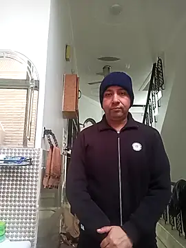 innocentboy1987 online show from 02-03-26, 04:32