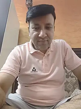 Snapshot of innocentboy1987 chatting on 06-16-26, 04:31 innocentboy1987 online show from 06-16-26, 04:31