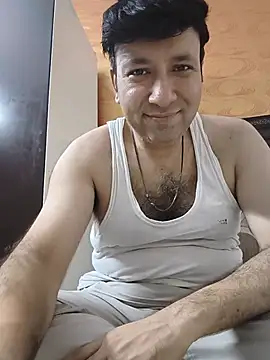 Snapshot of innocentboy1987 chatting on 07-22-26, 04:32 innocentboy1987 online show from 07-22-26, 04:32