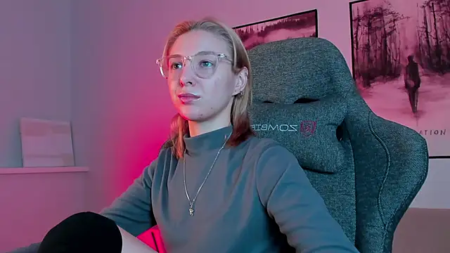 PhilippaAdamas online show from 02-22-25, 05:44