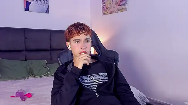 Aiiden 15 online show from 09-20-25, 12:06