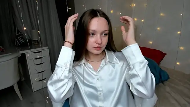 LorettaBierlly online show from 02-09-25, 06:58