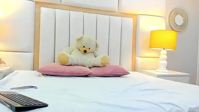 ArianaFranco online show from 03-10-25, 12:37