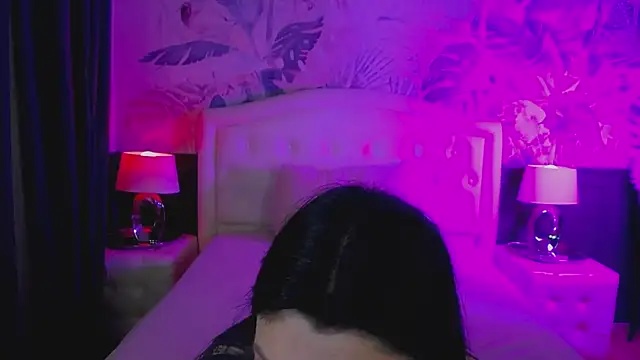 Snapshot of MaeveMoon chatting on 05-07-26, 09:42 MaeveMoon online show from 05-07-26, 09:42