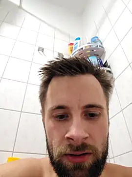 ademandjulia online show from 02-02-26, 09:24