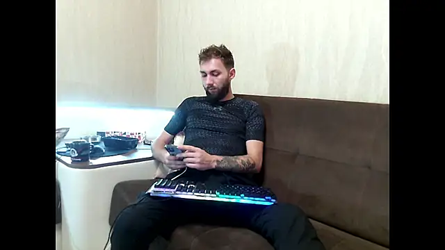 Snapshot of JamieNoxus chatting on 02-16-25, 06:10 JamieNoxus online show from 02-16-25, 06:10