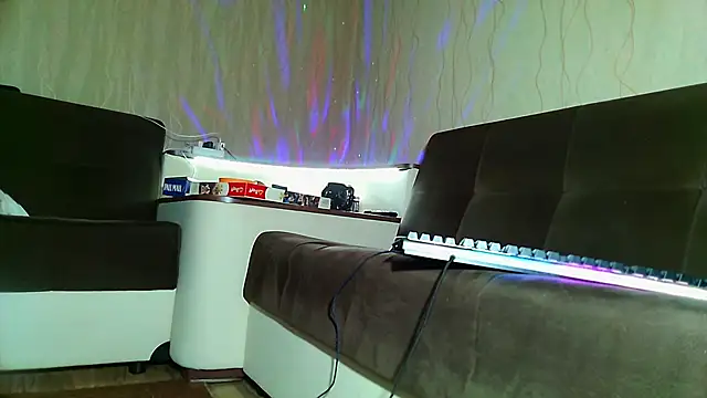 Snapshot of JamieNoxus chatting on 02-25-25, 06:47 JamieNoxus online show from 02-25-25, 06:47