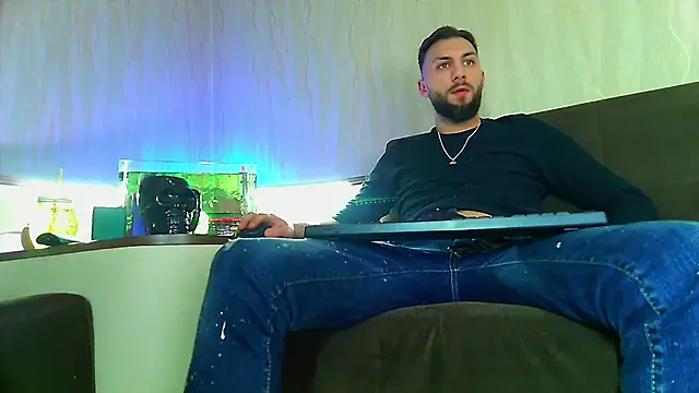 Snapshot of JamieNoxus chatting on 03-07-25, 11:27 JamieNoxus online show from 03-07-25, 11:27