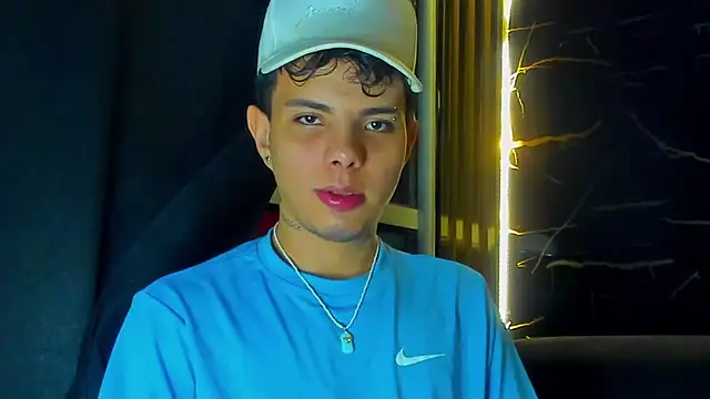 Alessandro 1610 online show from 04-19-26, 04:01