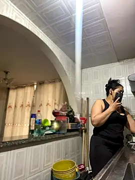 Carola-Ross online show from 09-25-25, 05:38