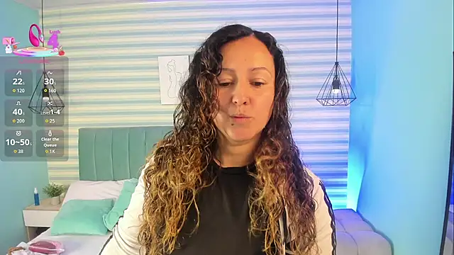 Snapshot of abby_apple chatting on 02-27-26, 01:55 abby apple online show from 02-27-26, 01:55