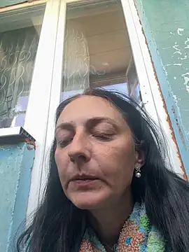 Snapshot of Miroslava1247 chatting on 09-19-25, 07:32 Miroslava1247 online show from 09-19-25, 07:32