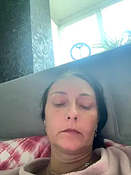 Snapshot of Miroslava1247 chatting on 09-21-25, 07:32 Miroslava1247 online show from 09-21-25, 07:32