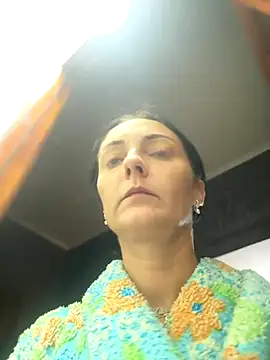 Snapshot of Miroslava1247 chatting on 10-19-25, 08:37 Miroslava1247 online show from 10-19-25, 08:37